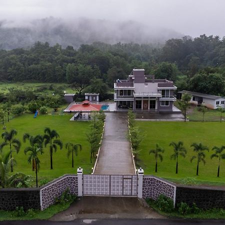 Stayscape Shreeji Farms 4Bhk Karjat Bagian luar foto
