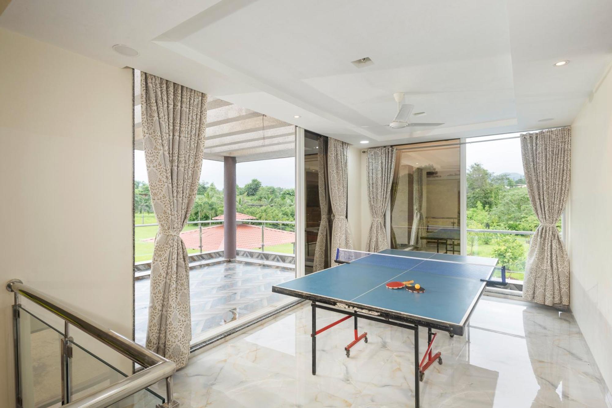 Stayscape Shreeji Farms 4Bhk Karjat Bagian luar foto
